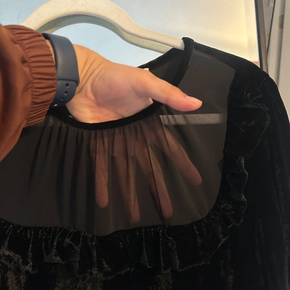 Kate Spade New York Black Sheer Panel Ruffle Trim Velvet Romper (missing belt)